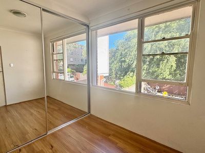 8 / 86 Clissold Parade, Campsie