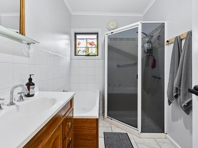 4 Charles Street, Cygnet