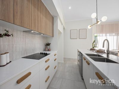 4 Enright Street, Mysterton