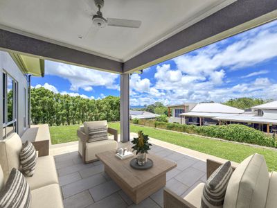 18 Moses Circuit, Atherton