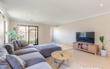 37 Lincoln Avenue, Officer