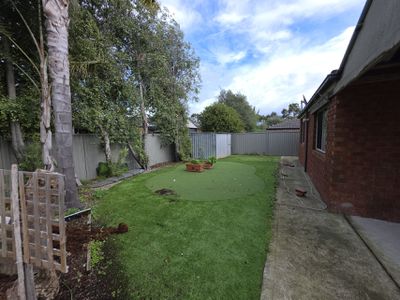 35 Bradford Drive, Cranbourne East