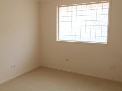 1 / 33 Pur Pur Avenue, Lake Illawarra