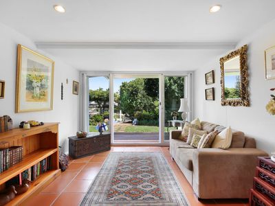 33 Selkirk Ave, Benowa