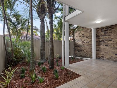 2 / 47 Gordon Parade, Everton Park