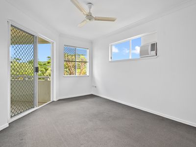 3 / 21-25 GIVENS STREET, Westcourt