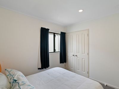 5 Neta Grove, Henderson