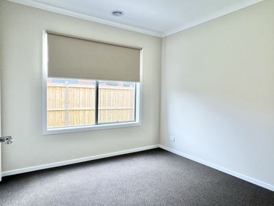9 Lydney Street, Wyndham Vale