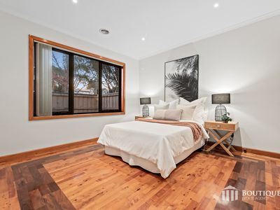 7 Lockington Crescent, Dandenong
