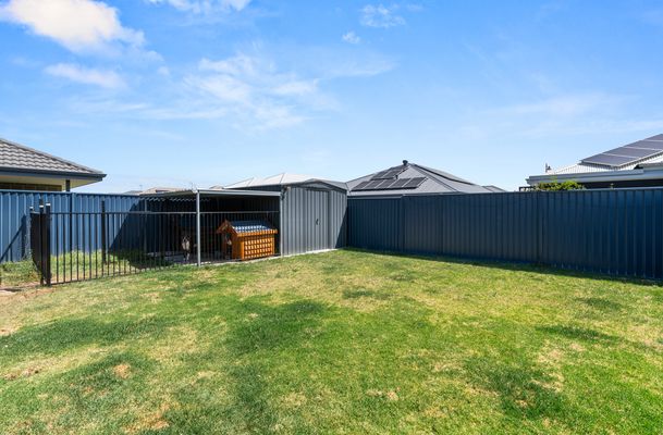 73 Pleasantview Parade, Baldivis