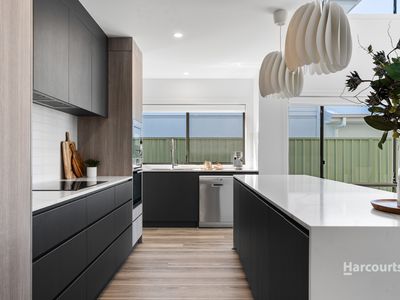 76 Gemini Way, Narrawallee