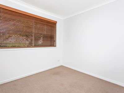 6 / 4 Fisher Street, West Wollongong