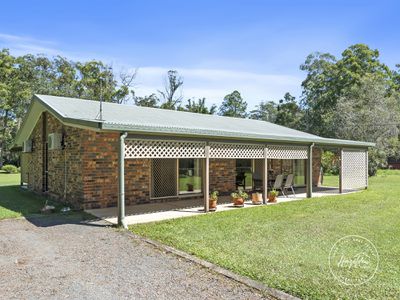 22 Woodwood Road, Landsborough