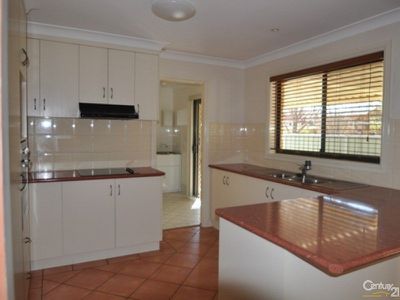 18 Page Avenue, Dubbo