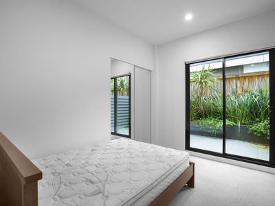 5 / 405 Neerim Road, Carnegie