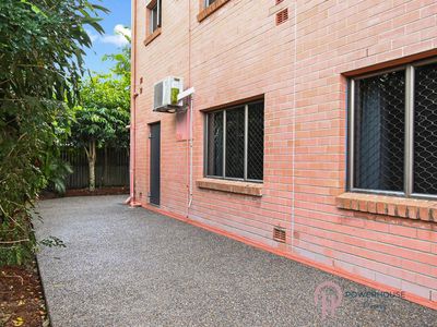 3 / 271 Esplanade, Cairns North