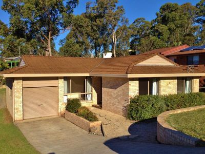 5 Treetops Crescent, Mollymook
