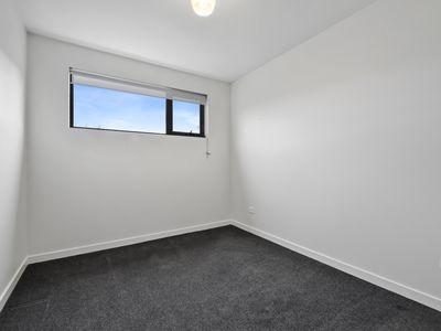 2 / 54 Landsborough Avenue, Newstead