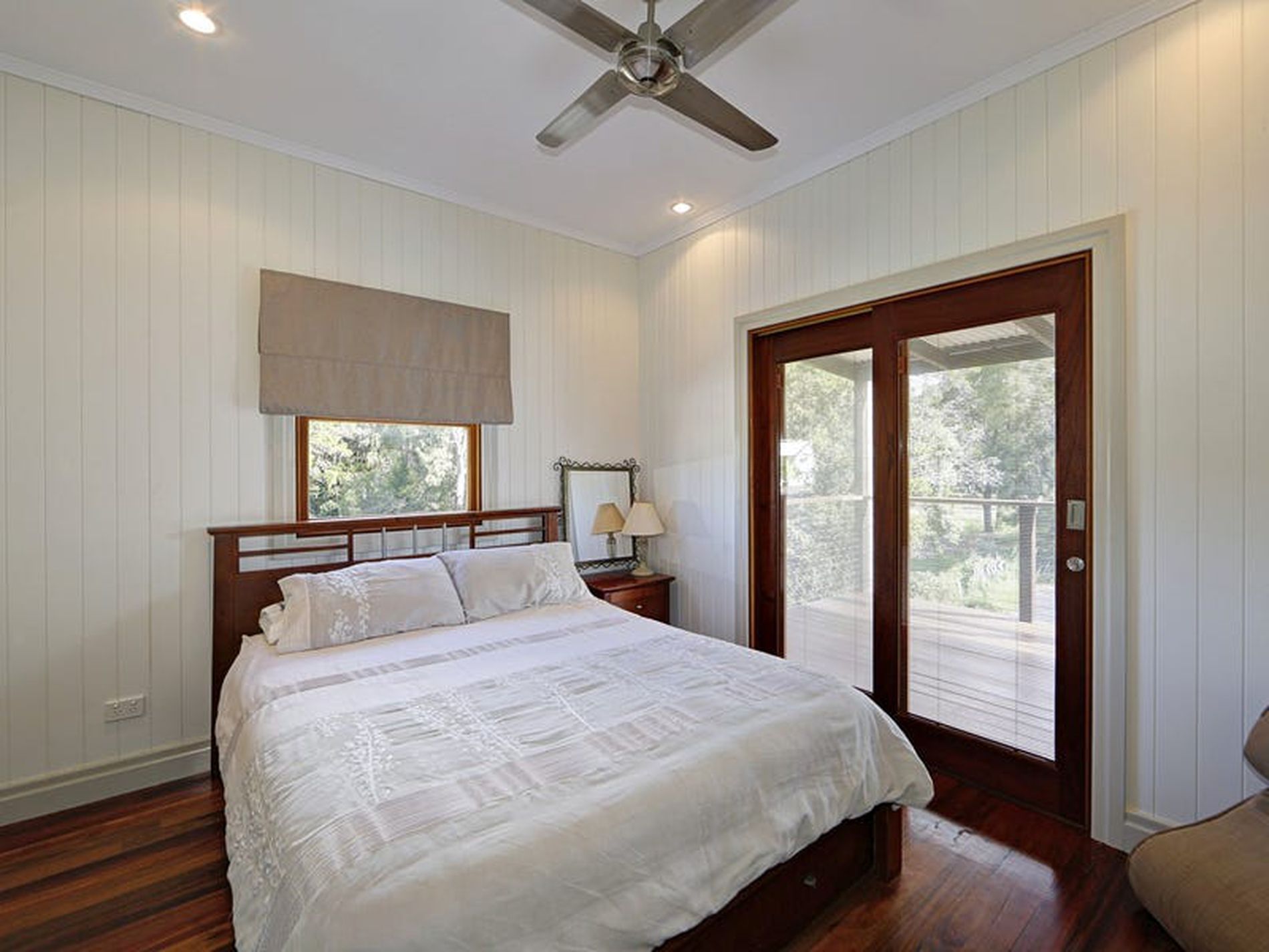 16 Cypress St, Woodgate