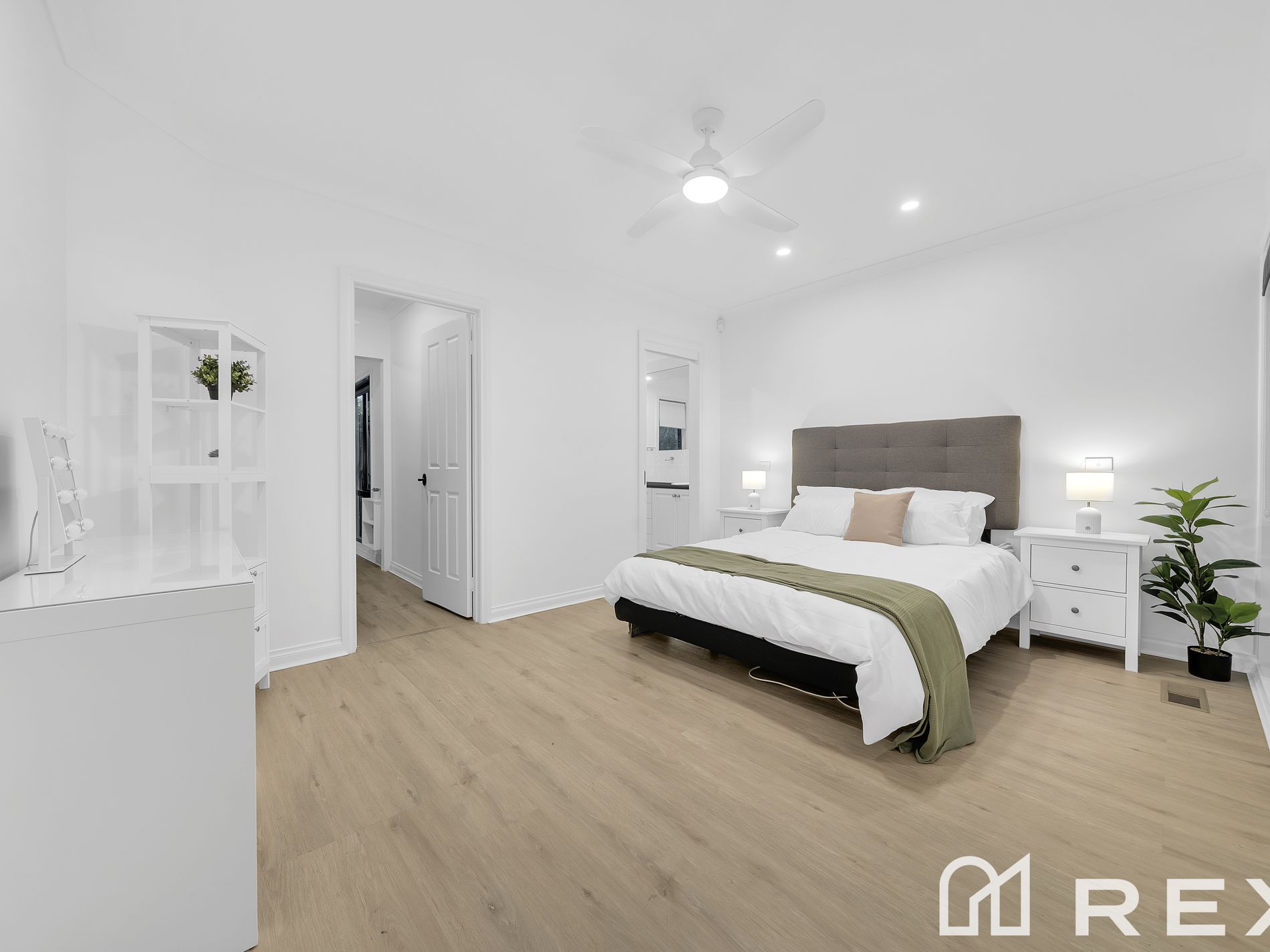 2 Andrew Court, Pakenham