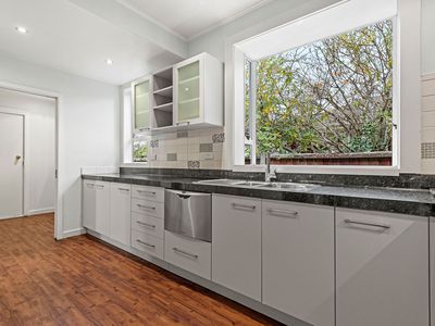 112 Clyde Road, Fendalton