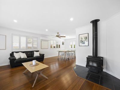 4 Georgia Close, Tingalpa