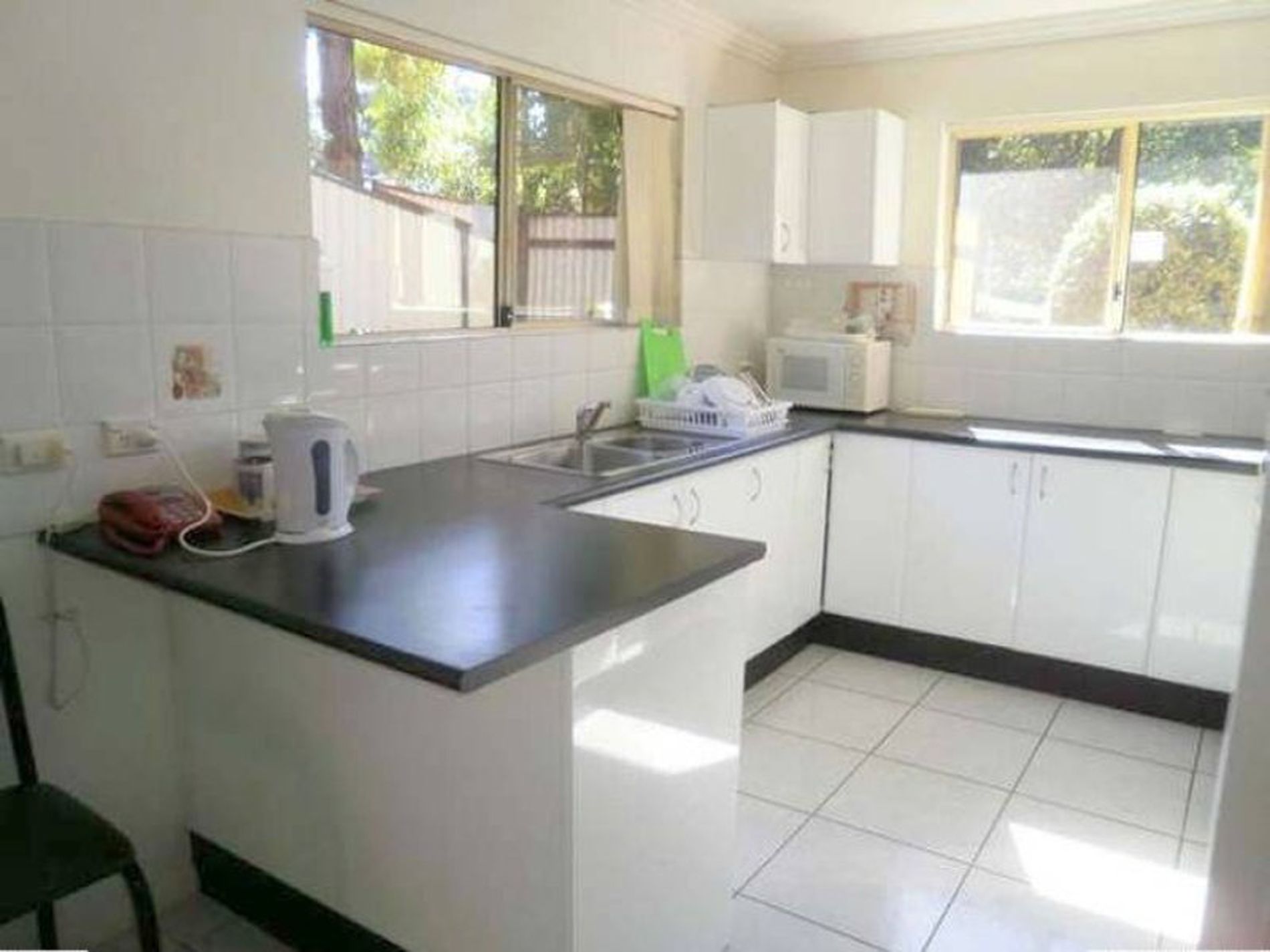 1 / 29 Pairie Vale Road, Bankstown