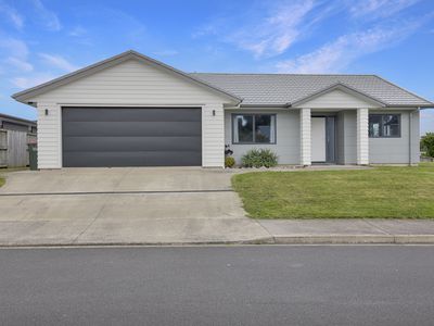 2 Kingi te Ahoaho Place, Otaki