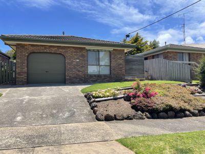 1 / 9 Kingfisher Grove, Warrnambool