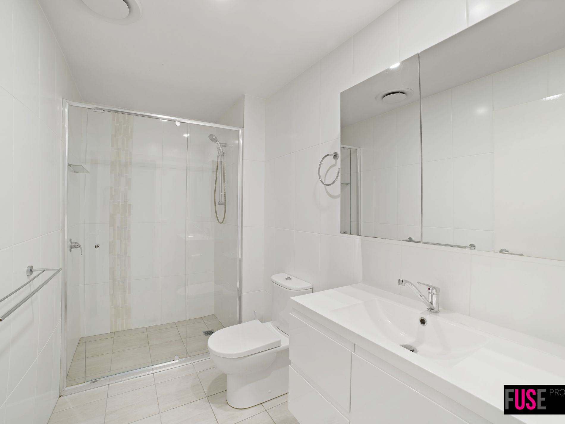 11 / 111 Canberra Avenue, Griffith