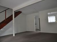 14 / 29 Defiance Road, Logan Central