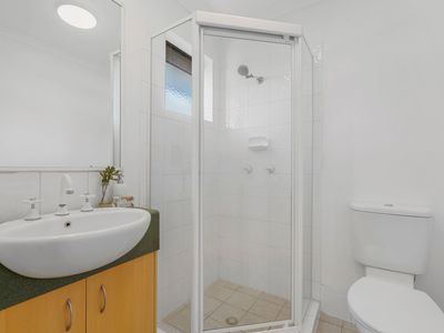 5 / 63 Adamson Street, Wooloowin