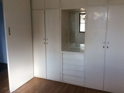 131 Barton Street, Oak Flats