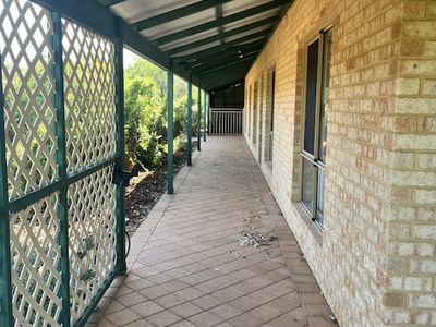 45 Great Southern Highway, Beverley