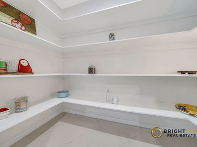 1A Shara Court, Narre Warren