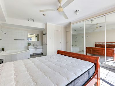 109 / 21 Cavenagh Street, Darwin City