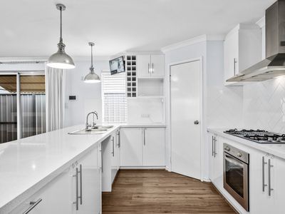 3 Vivien Avenue, Baldivis