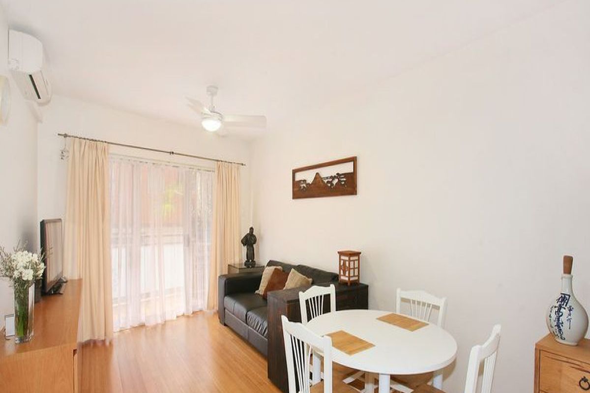 2 / 364 Livingstone Road, Marrickville