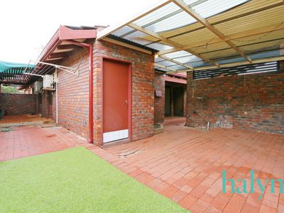2 / 34 Henley Street, Como