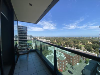 1005 / 480 St Kilda Road, Melbourne