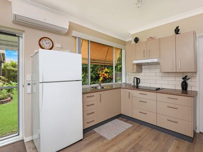 28 Ocean View Avenue, Mooloolaba