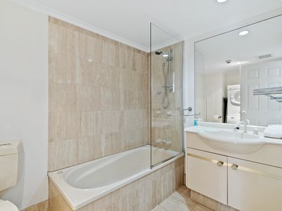 15A / 2 Nineteenth Avenue, Palm Beach