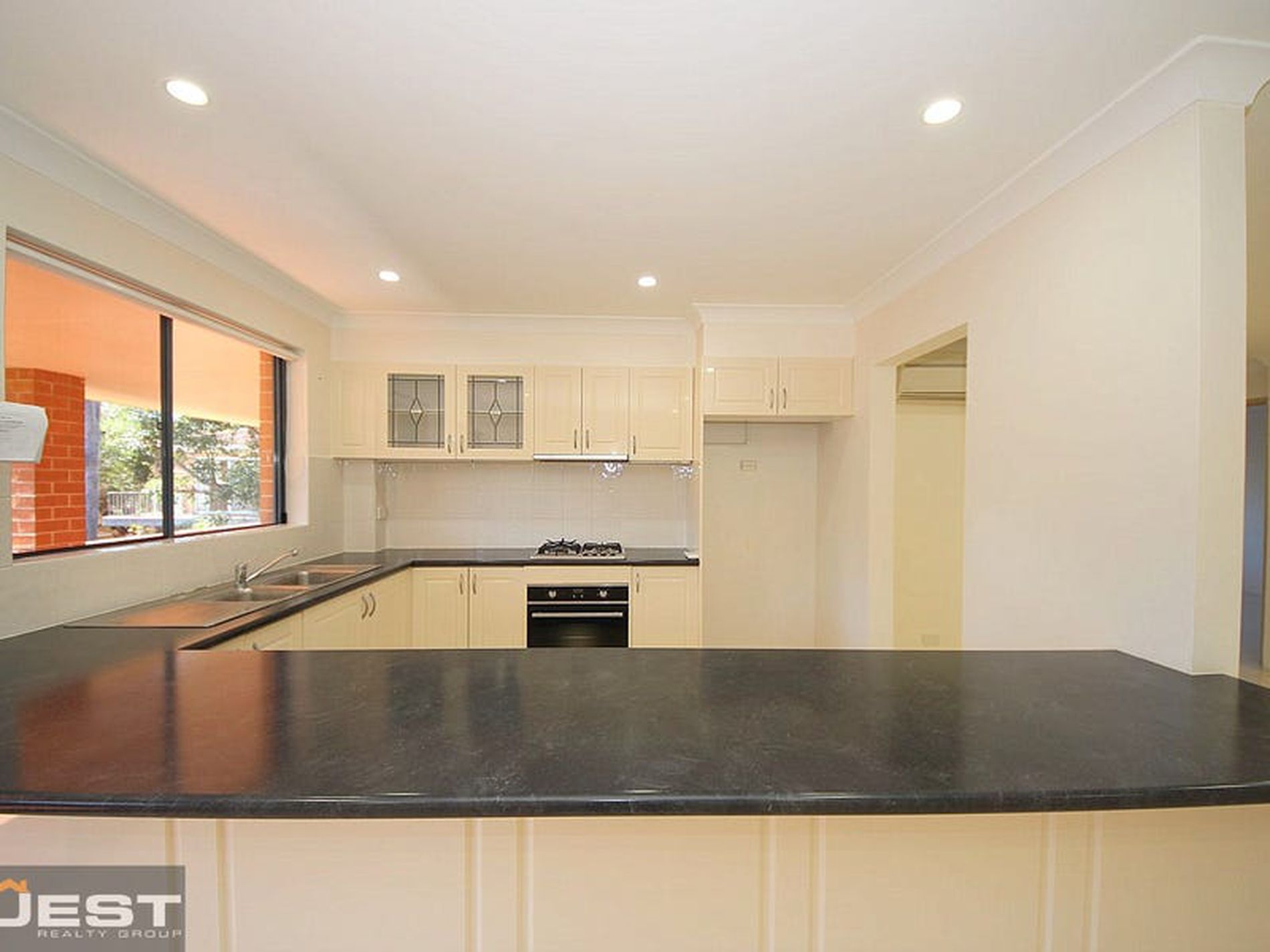 10 / 47 Cairds Avenue, Bankstown