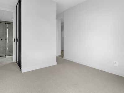 302 / 2B Ballarat Road, Footscray