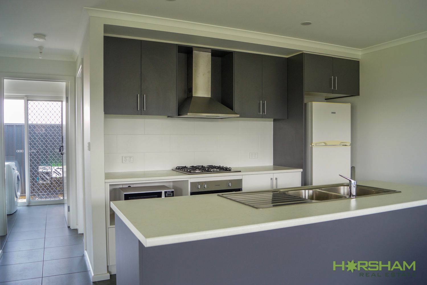9 Stephens Street, Horsham