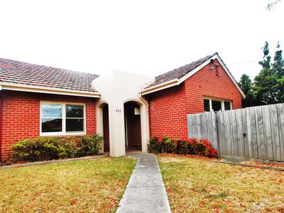 733 Warrigal Road, Bentleigh East