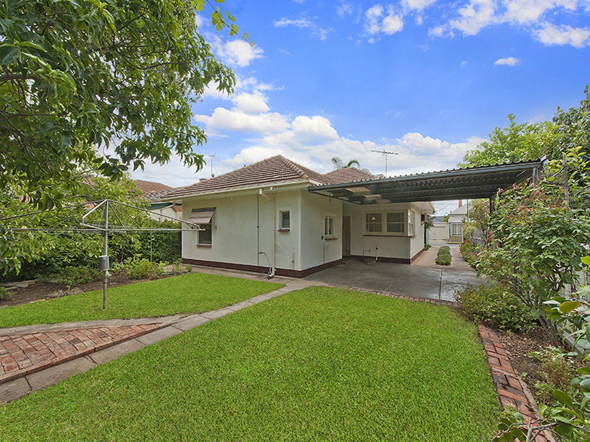12 Bond Court, Woodville North