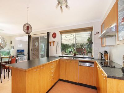 14 Eastwood Place, Horsley