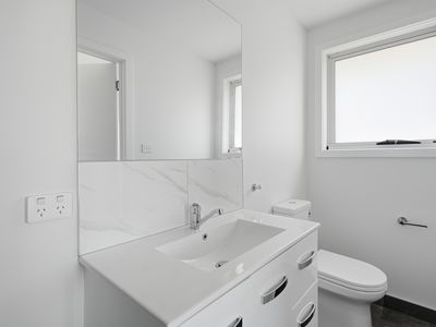 3 Larkin Court, Shorewell Park