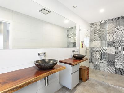 10 Breynia Street, Figtree